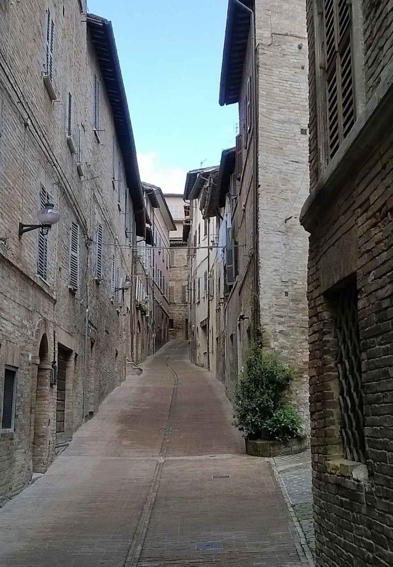 Cosa Vedere A Urbino In 2 Giorni Itinerario Tra Le Attrazioni Principali